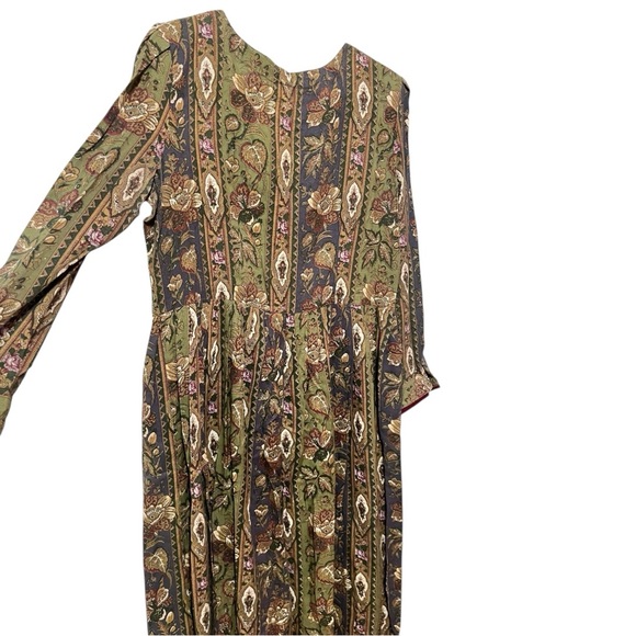 Bohemian Long Sleeve Dress with Earthy Tones - Picture 3 of 6